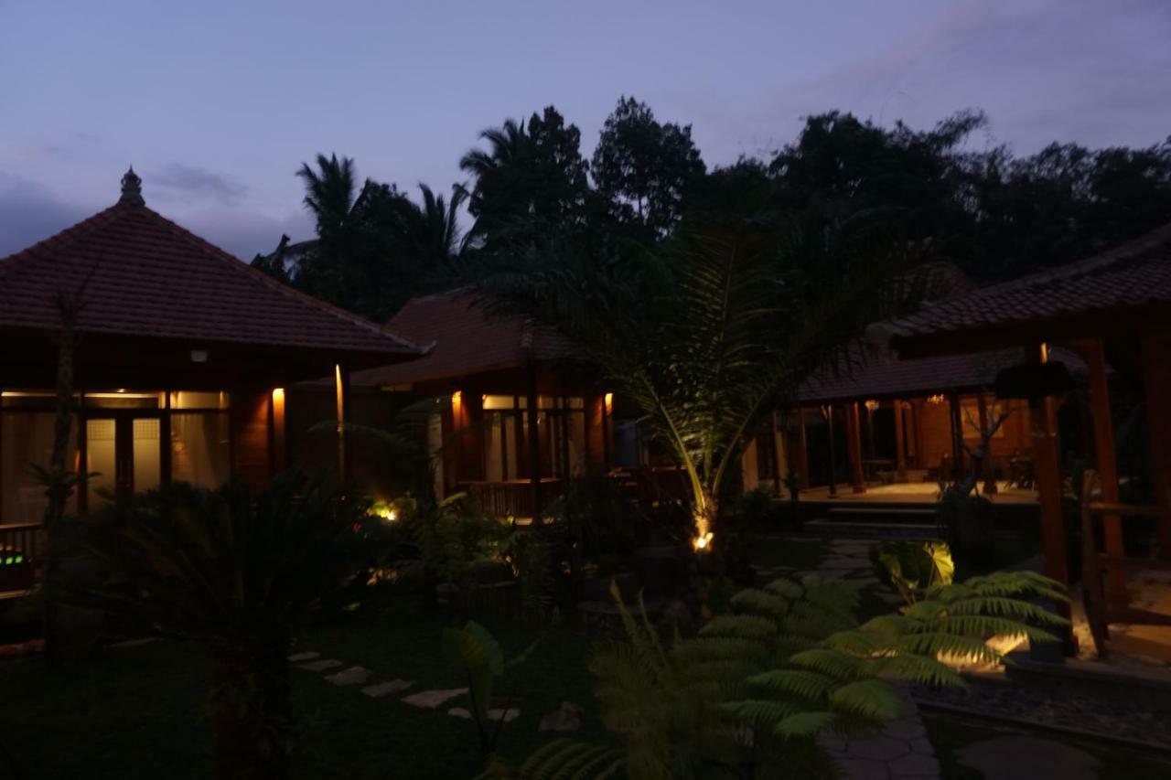 Mirah Guest House Tampaksiring Exterior foto